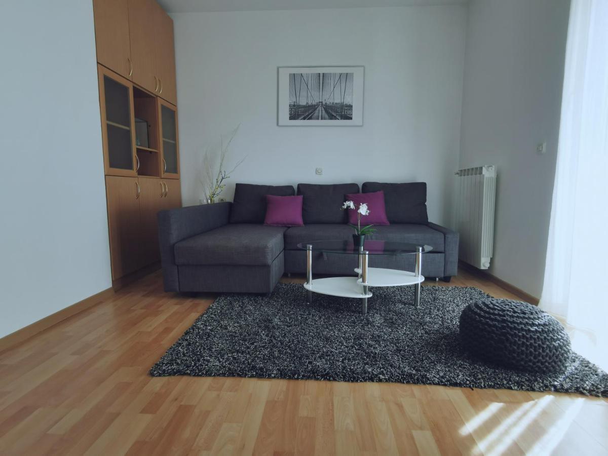 Apartmani Vukovic Rab Town Eksteriør billede