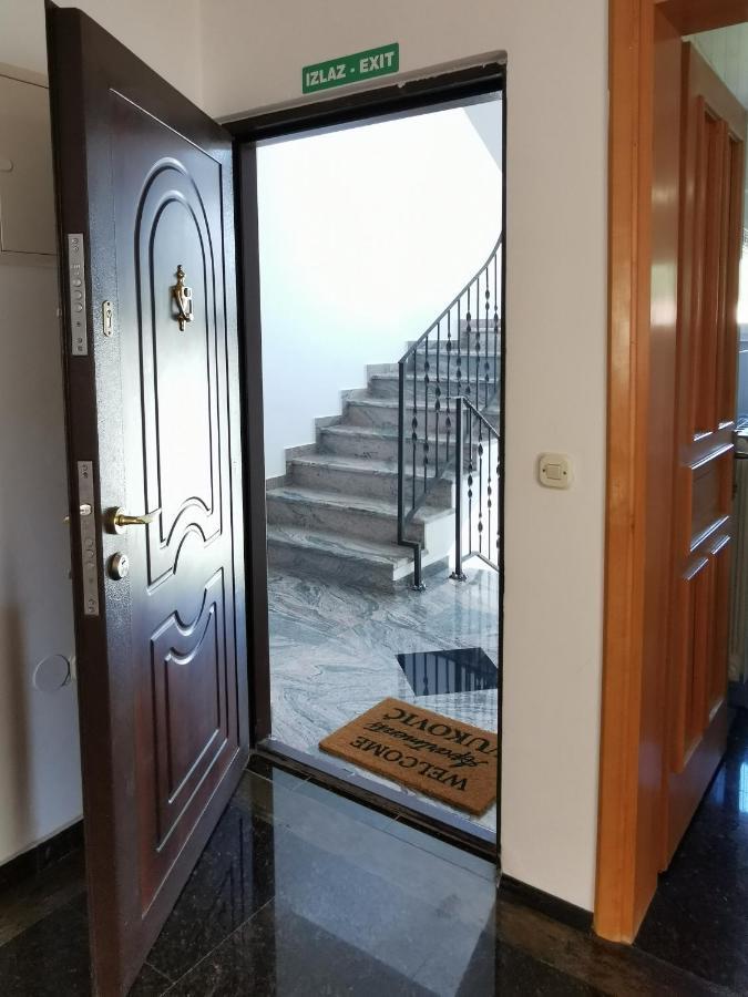 Apartmani Vukovic Rab Town Eksteriør billede