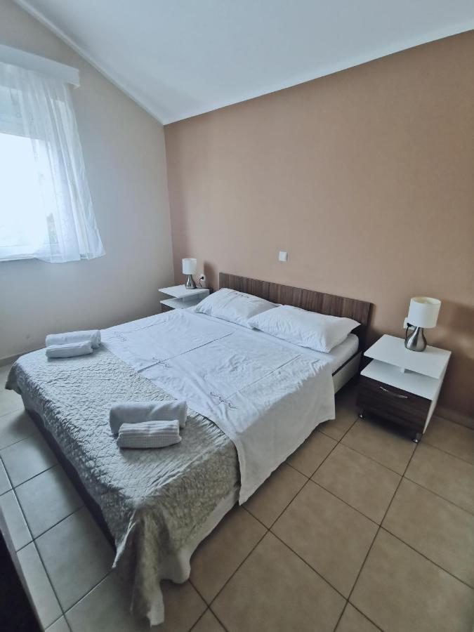 Apartmani Vukovic Rab Town Eksteriør billede