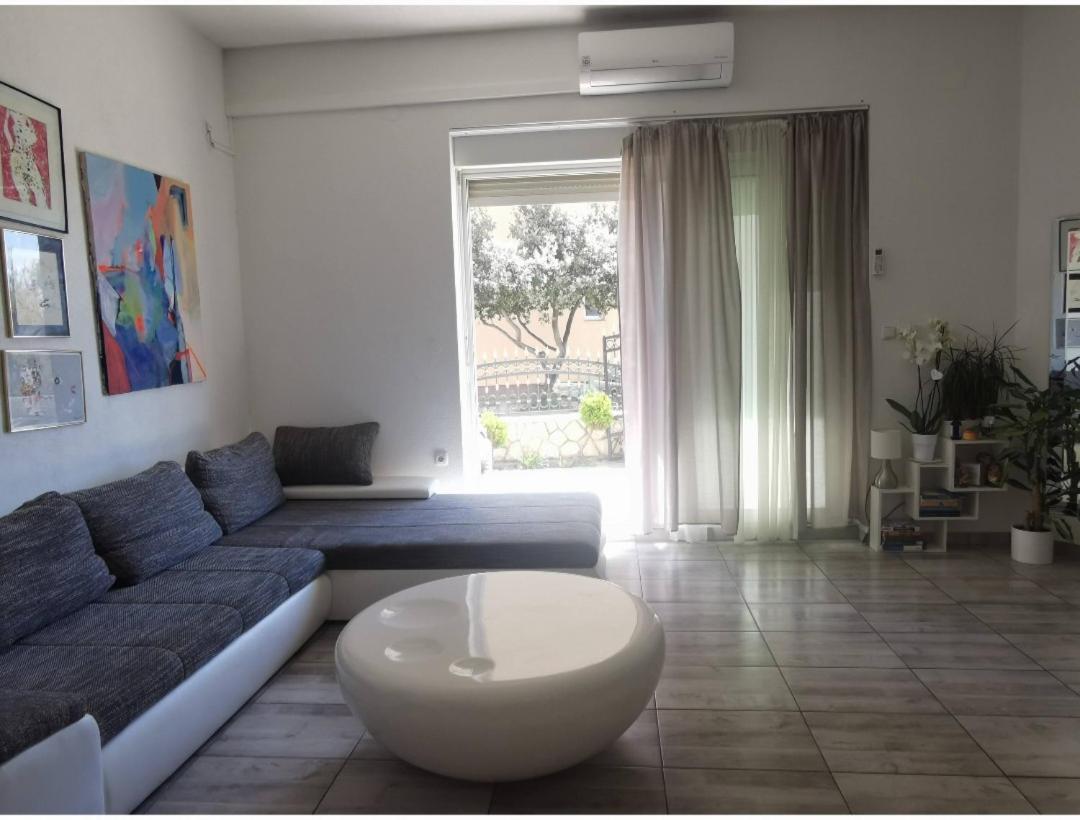 Apartmani Vukovic Rab Town Eksteriør billede