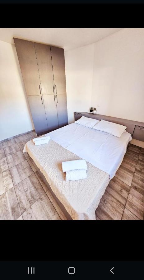 Apartmani Vukovic Rab Town Eksteriør billede